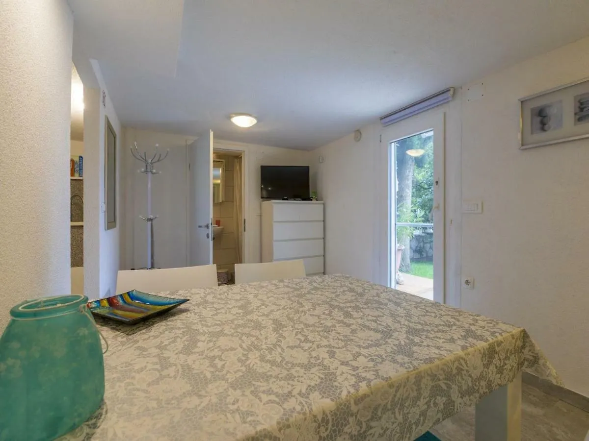 Apartment Weiny Crikvenica